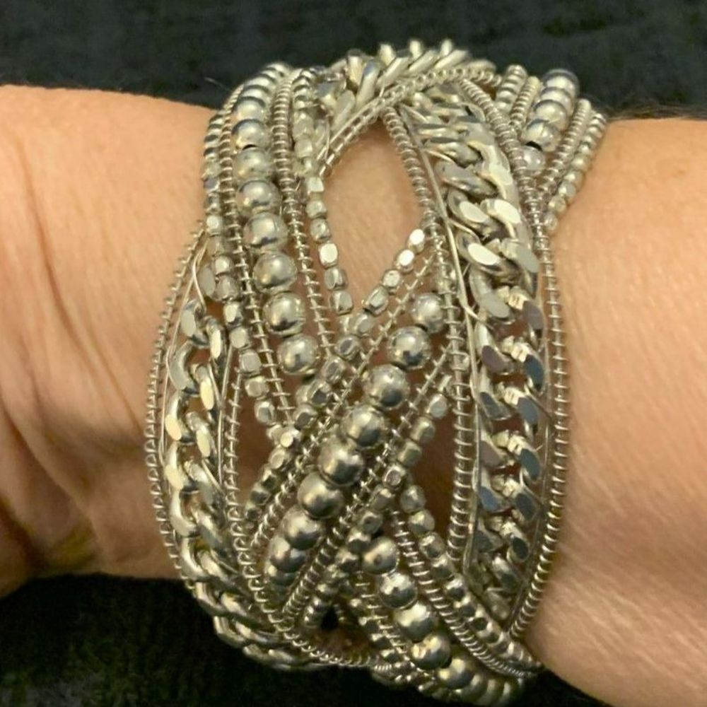 Silver Tone Bangle Bracelet 7" - Picture 10 of 12